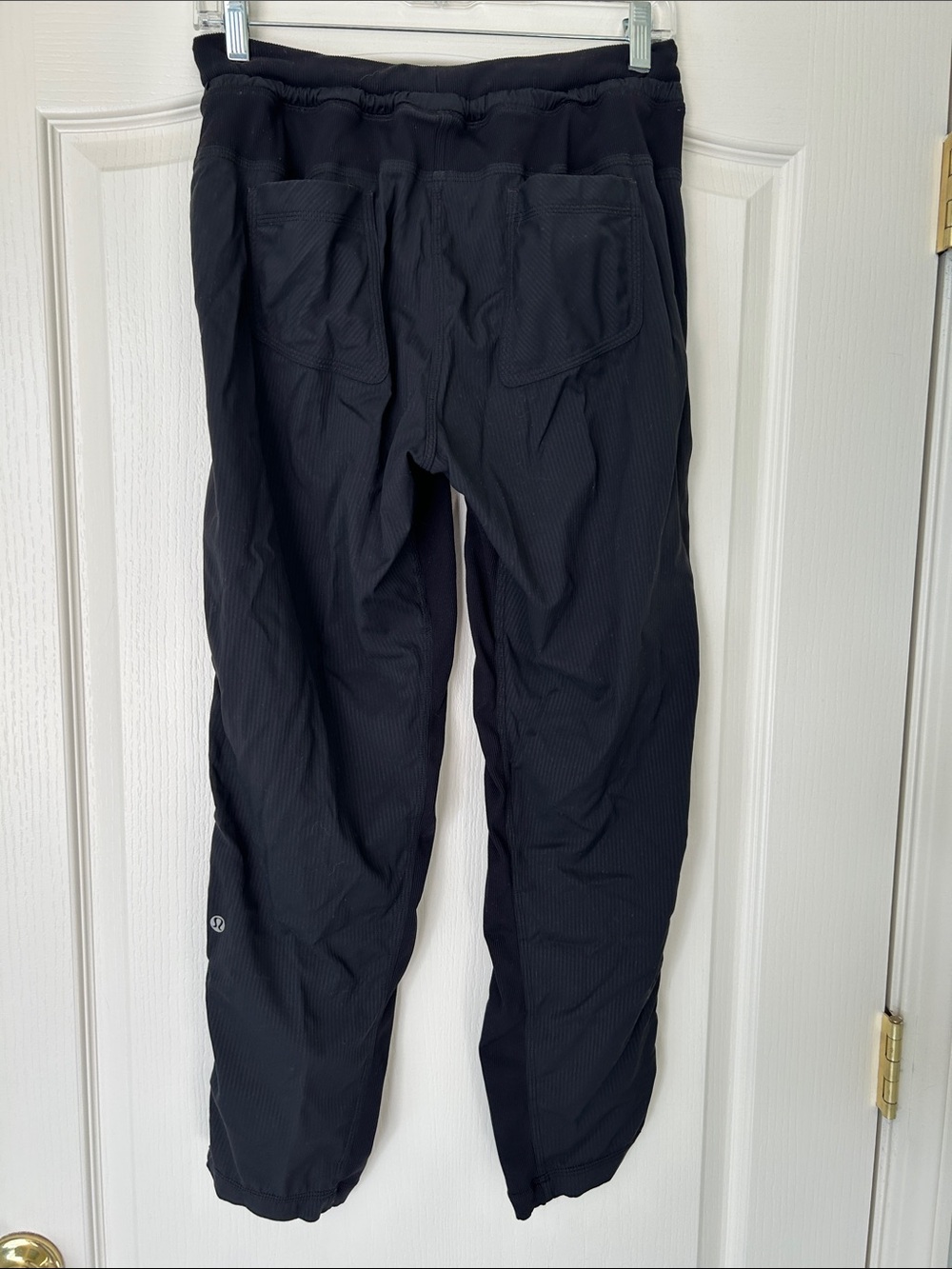 Lululemon Dance Studio Mid-Rise Jogger 7/8 Length - Picture 4 of 5